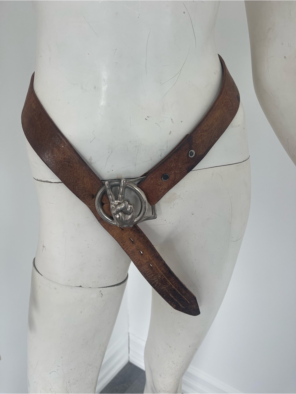 Vintage 60s - 70s era Brown Leather Men’s Belt with PEACE ✌️ Buckle